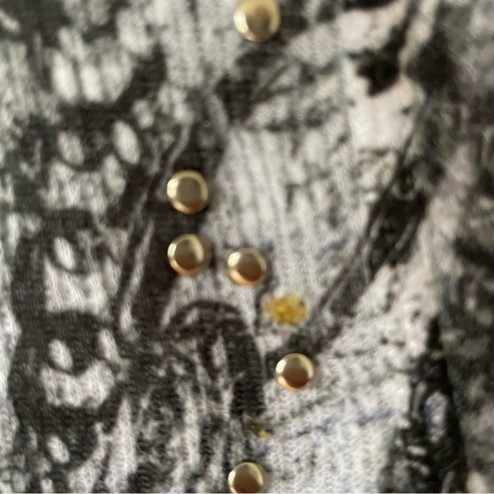 Vintage Cache Lightweight Top Size Medium - image 4